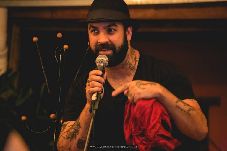 Amor em VIII Atos em Piracicaba SP no Espaço Viva com Ciência por Mario Nakase Fotografia