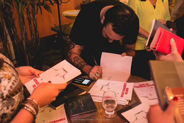 Amor em VIII Atos em Piracicaba SP no Espaço Viva com Ciência por Mario Nakase Fotografia