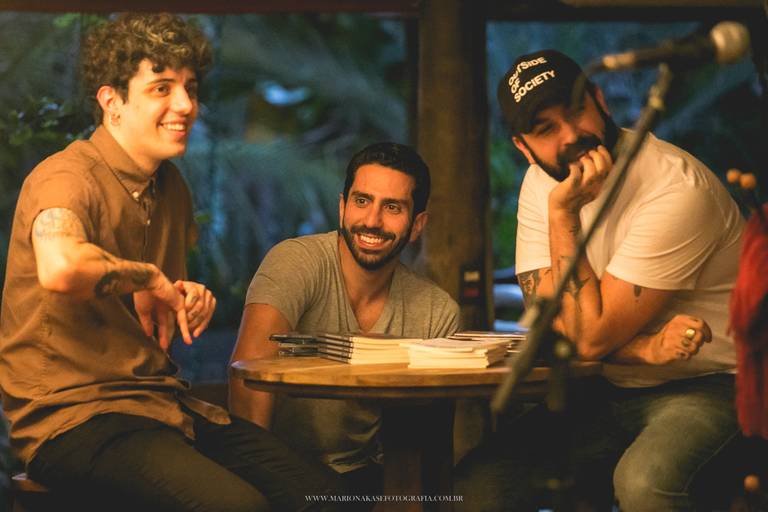 Amor em VIII Atos em Piracicaba SP no Espaço Viva com Ciência por Mario Nakase Fotografia