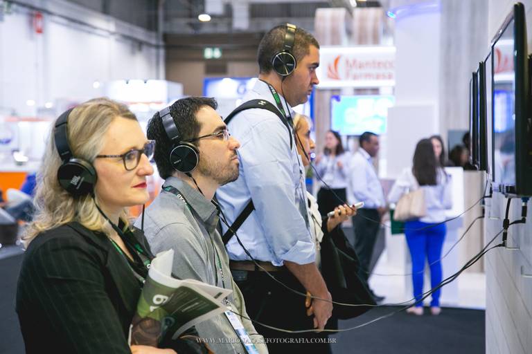 Congresso/feira XVII SBAD Annita FQM Copas Eventos e Mario Nakase