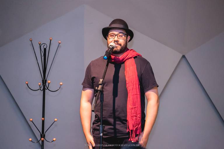 Amor em VIII Atos  - A história de um amor sem rosto - Hotel Nacional Inn SJC