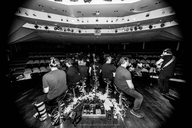 Amor em VIII Atos  - A história de um amor sem rosto - Hotel Nacional Inn SJC