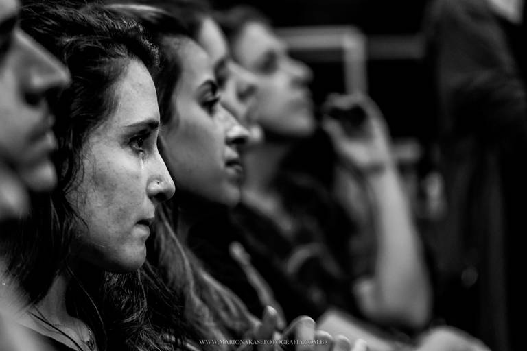 Amor em VIII Atos - A história de uma amor sem rosto - SESC Apaulista - SP