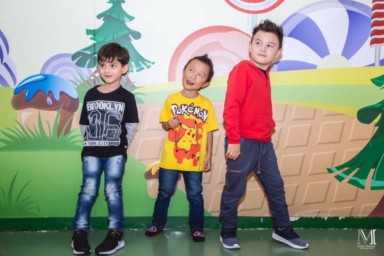 #marionakasefotografia #fotoearte #fotografia #photography #aniversario #fotosdeaniversario #mogidascruzes #sp #virasapeka #festasapeca #fotografo #pokemon #kenzo