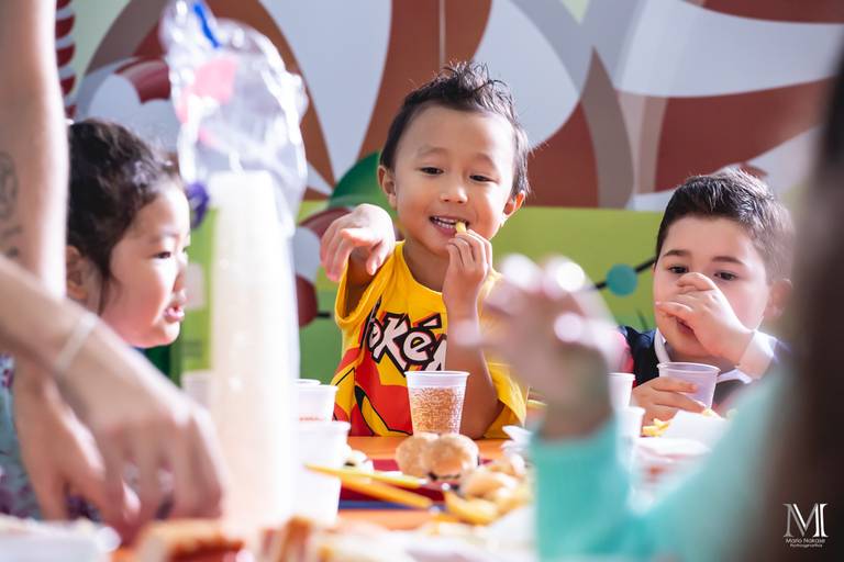 #marionakasefotografia #fotoearte #fotografia #photography #aniversario #fotosdeaniversario #mogidascruzes #sp #virasapeka #festasapeca #fotografo #pokemon #kenzo