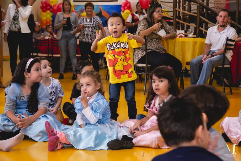 #marionakasefotografia #fotoearte #fotografia #photography #aniversario #fotosdeaniversario #mogidascruzes #sp #virasapeka #festasapeca #fotografo #pokemon #kenzo