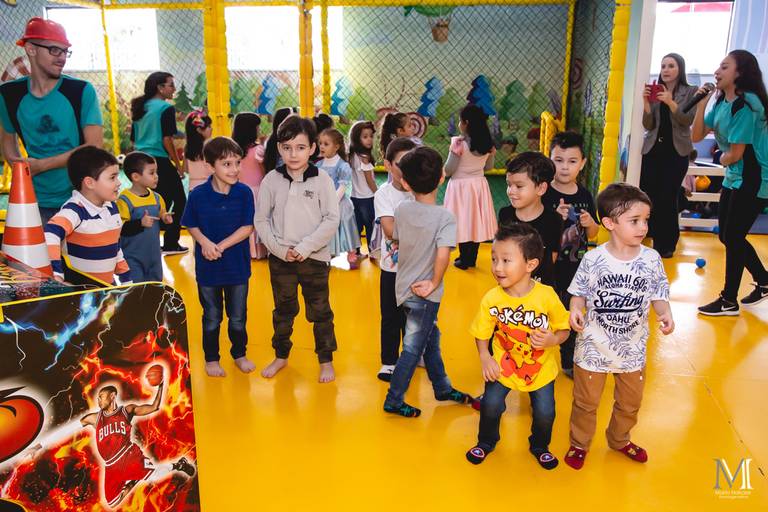 #marionakasefotografia #fotoearte #fotografia #photography #aniversario #fotosdeaniversario #mogidascruzes #sp #virasapeka #festasapeca #fotografo #pokemon #kenzo