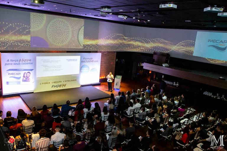 #marionakasefotografia #fotoearte #fotografia #fotografo #copaseventos #mogidascruzes #sp #imecaphair #imecaphairmax #lançamento #vilabisutti #vilaolimpia #maximo