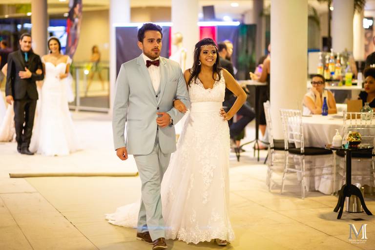 #marionakasefotografia #fotografia #fotodecasamento #fotografodecasamento #workshop #noivas #feiradenoivas #patteomogilar #mogidascruzes