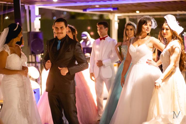 #marionakasefotografia #fotografia #fotodecasamento #fotografodecasamento #workshop #noivas #feiradenoivas #patteomogilar #mogidascruzes