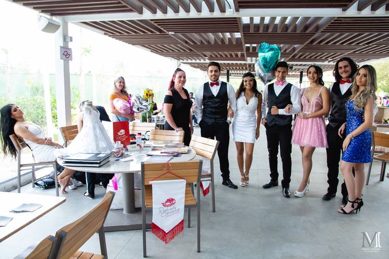 #marionakasefotografia #fotografia #fotodecasamento #fotografodecasamento #workshop #noivas #feiradenoivas #patteomogilar #mogidascruzes