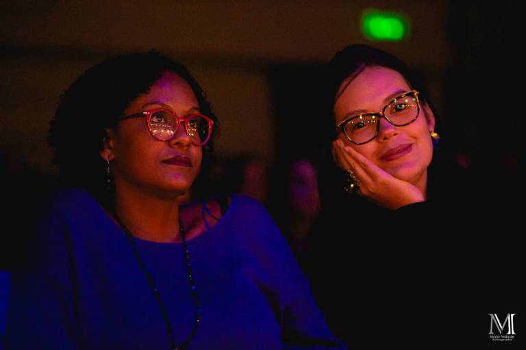 Peça Amor em VIII Atos que aconteceu no centro cultural Unibes em SP #marionakasefotografia #amoremviiiatos #fotografia #sarau #peçadeteatro #sp #unibes #poesia #amor #emoção #amigos