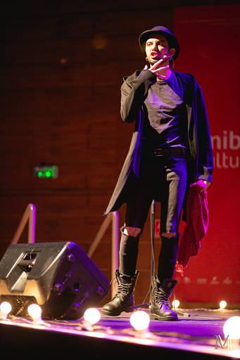 Peça Amor em VIII Atos que aconteceu no centro cultural Unibes em SP #marionakasefotografia #amoremviiiatos #fotografia #sarau #peçadeteatro #sp #unibes #poesia #amor #emoção #amigos