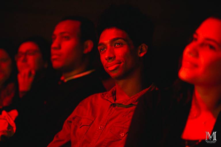 Peça Amor em VIII Atos que aconteceu no centro cultural Unibes em SP #marionakasefotografia #amoremviiiatos #fotografia #sarau #peçadeteatro #sp #unibes #poesia #amor #emoção #amigos