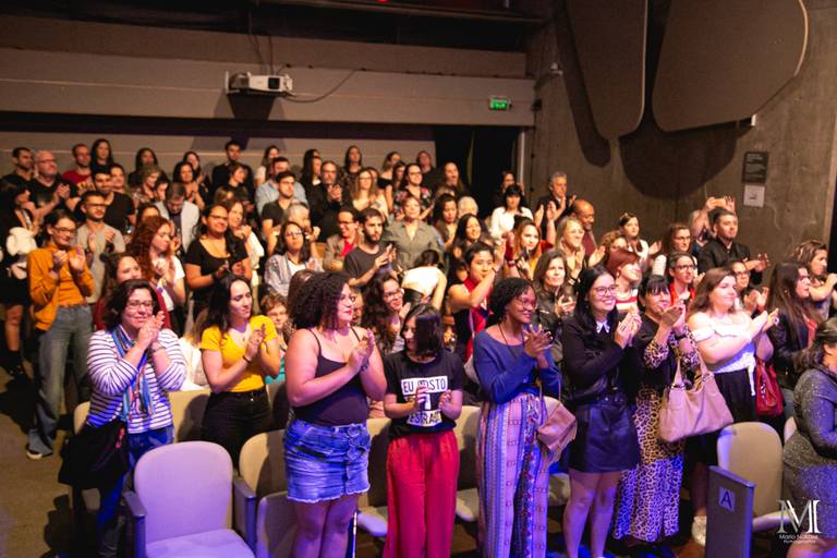 Peça Amor em VIII Atos que aconteceu no centro cultural Unibes em SP #marionakasefotografia #amoremviiiatos #fotografia #sarau #peçadeteatro #sp #unibes #poesia #amor #emoção #amigos