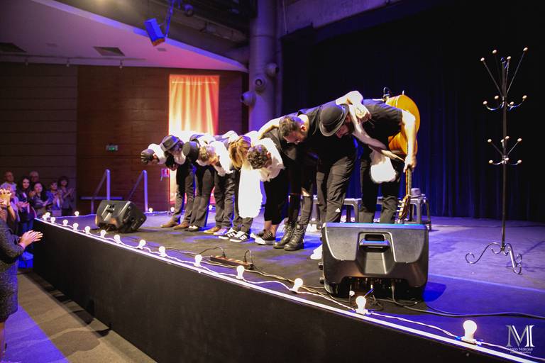 Peça Amor em VIII Atos que aconteceu no centro cultural Unibes em SP #marionakasefotografia #amoremviiiatos #fotografia #sarau #peçadeteatro #sp #unibes #poesia #amor #emoção #amigos