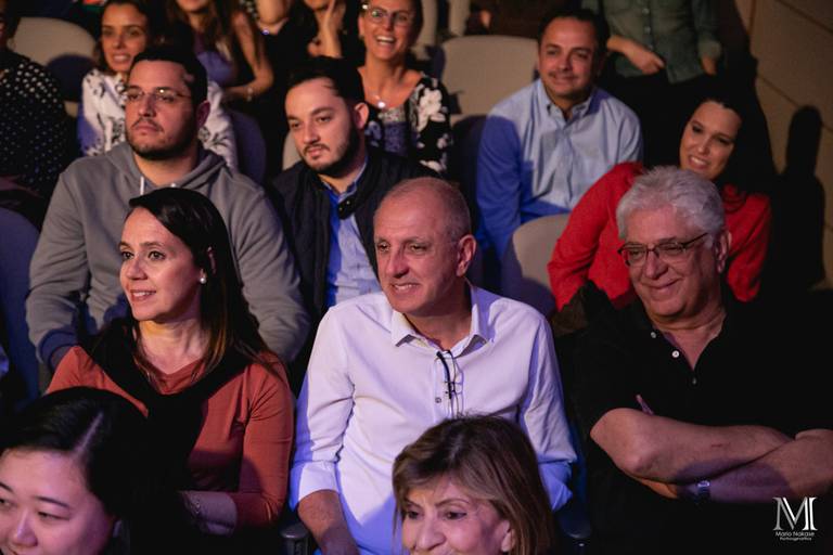 Peça Amor em VIII Atos que aconteceu no centro cultural Unibes em SP #marionakasefotografia #amoremviiiatos #fotografia #sarau #peçadeteatro #sp #unibes #poesia #amor #emoção #amigos