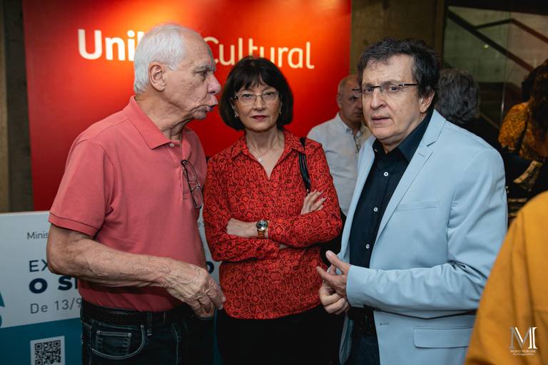 Peça Amor em VIII Atos que aconteceu no centro cultural Unibes em SP #marionakasefotografia #amoremviiiatos #fotografia #sarau #peçadeteatro #sp #unibes #poesia #amor #emoção #amigos