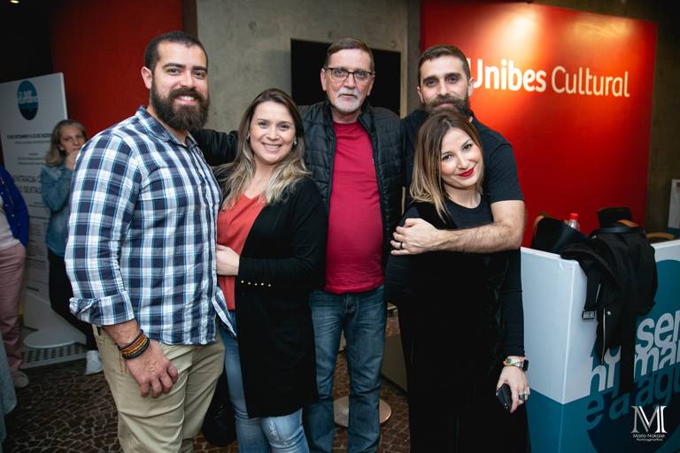 Peça Amor em VIII Atos que aconteceu no centro cultural Unibes em SP #marionakasefotografia #amoremviiiatos #fotografia #sarau #peçadeteatro #sp #unibes #poesia #amor #emoção #amigos