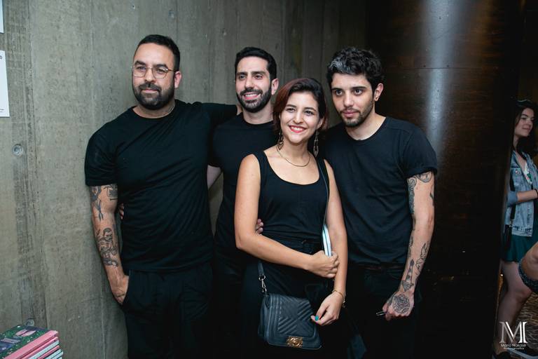 Peça Amor em VIII Atos que aconteceu no centro cultural Unibes em SP #marionakasefotografia #amoremviiiatos #fotografia #sarau #peçadeteatro #sp #unibes #poesia #amor #emoção #amigos