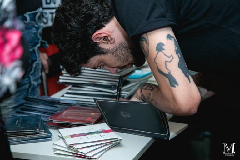 Peça Amor em VIII Atos que aconteceu no centro cultural Unibes em SP #marionakasefotografia #amoremviiiatos #fotografia #sarau #peçadeteatro #sp #unibes #poesia #amor #emoção #amigos