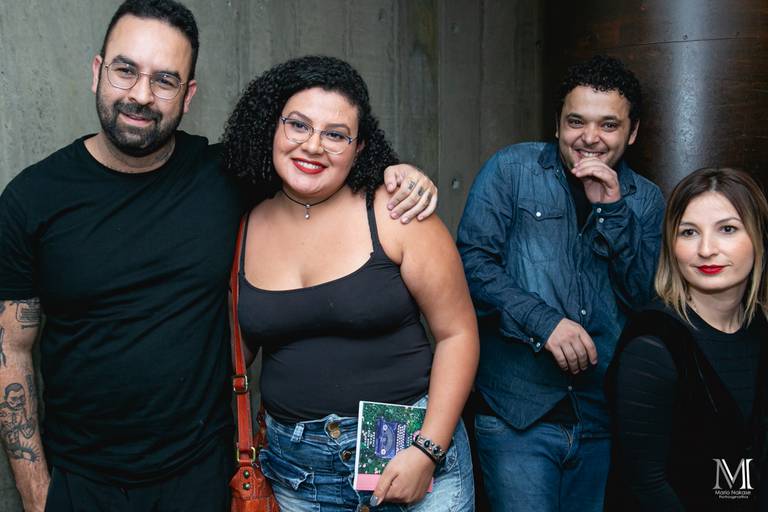 Peça Amor em VIII Atos que aconteceu no centro cultural Unibes em SP #marionakasefotografia #amoremviiiatos #fotografia #sarau #peçadeteatro #sp #unibes #poesia #amor #emoção #amigos