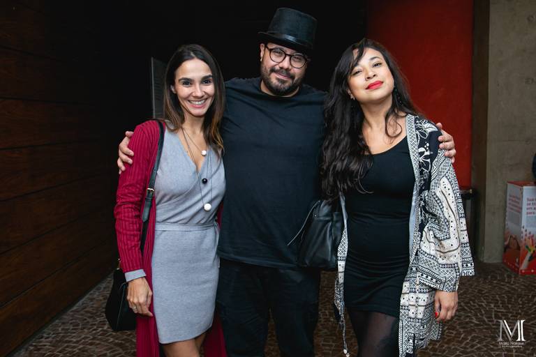 Peça Amor em VIII Atos que aconteceu no centro cultural Unibes em SP #marionakasefotografia #amoremviiiatos #fotografia #sarau #peçadeteatro #sp #unibes #poesia #amor #emoção #amigos