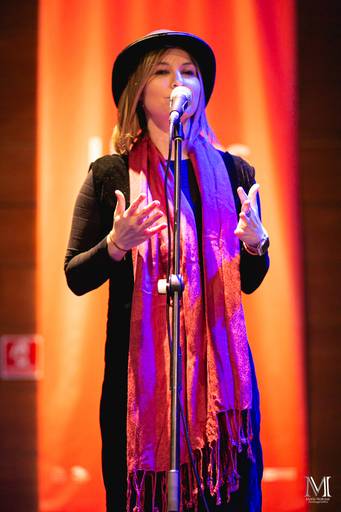 Peça Amor em VIII Atos que aconteceu no centro cultural Unibes em SP #marionakasefotografia #amoremviiiatos #fotografia #sarau #peçadeteatro #sp #unibes #poesia #amor #emoção #amigos