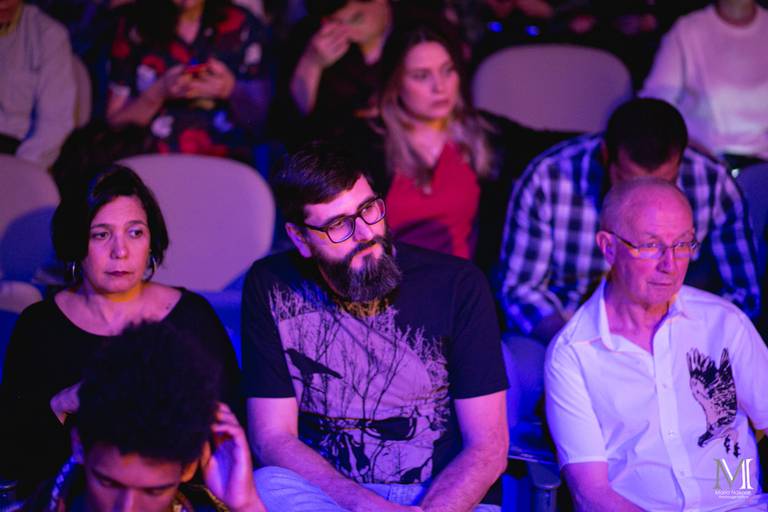 Peça Amor em VIII Atos que aconteceu no centro cultural Unibes em SP #marionakasefotografia #amoremviiiatos #fotografia #sarau #peçadeteatro #sp #unibes #poesia #amor #emoção #amigos