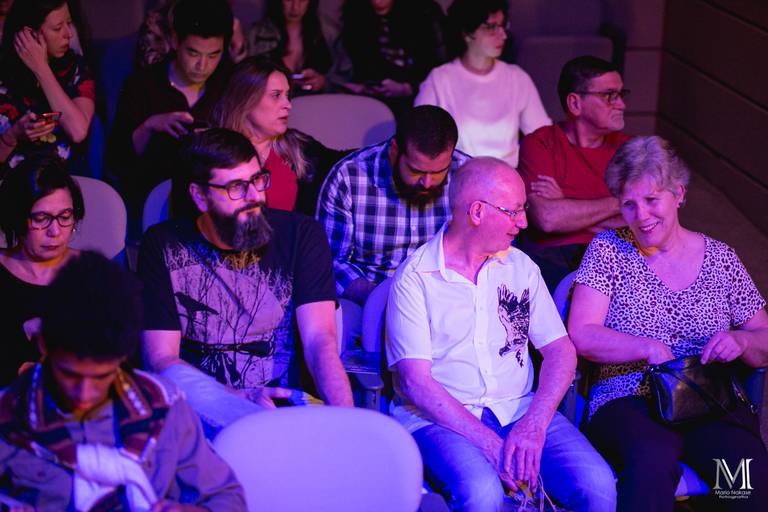 Peça Amor em VIII Atos que aconteceu no centro cultural Unibes em SP #marionakasefotografia #amoremviiiatos #fotografia #sarau #peçadeteatro #sp #unibes #poesia #amor #emoção #amigos