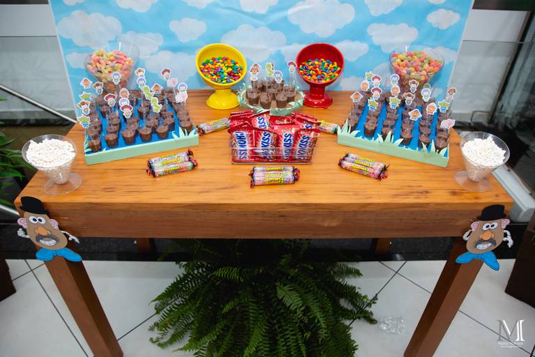 Aniversário do Enzo. Fotografia por Mario Nakase. 