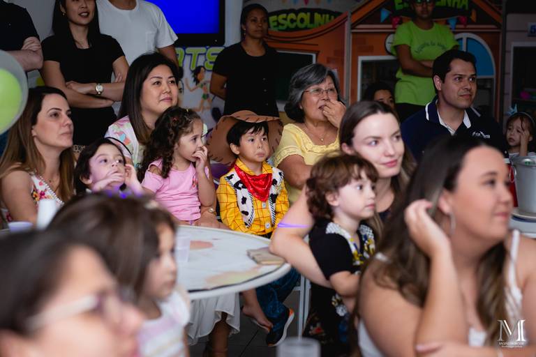 Aniversário do Enzo. Fotografia por Mario Nakase. 