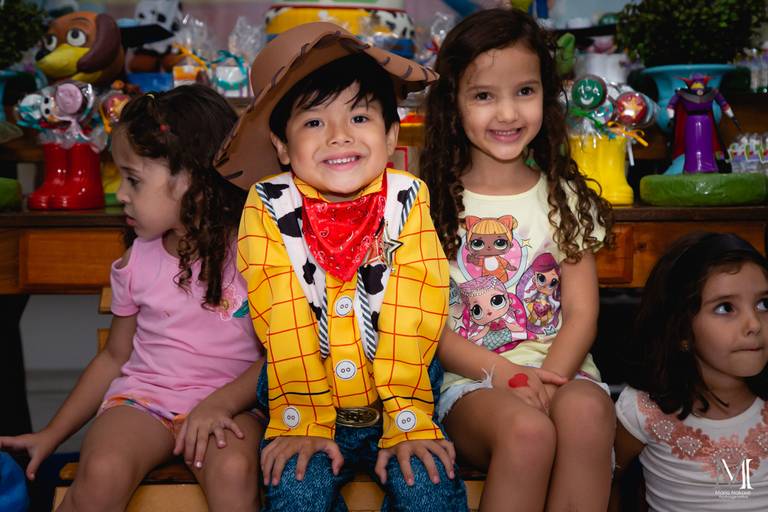 Aniversário do Enzo. Fotografia por Mario Nakase. 