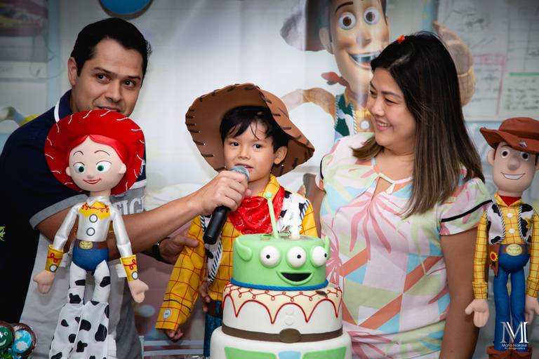 Aniversário do Enzo. Fotografia por Mario Nakase. 