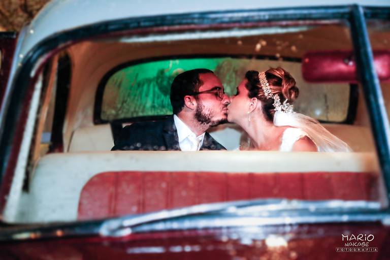 Casal de noivos que participou do Evento