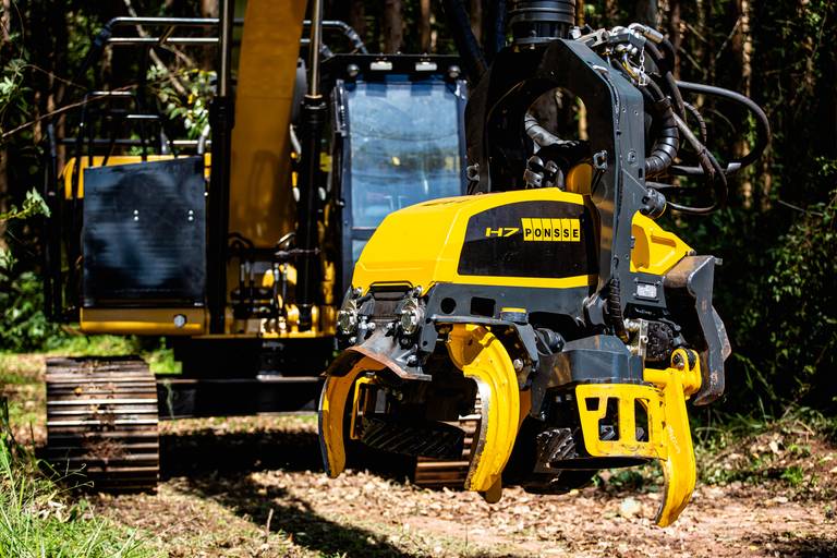 Road Show Ponsse
#marionakasefotografia #marionakase #fotografia #fotografo #ponsse #maquinasagricolas #fotodeproduto #fotografiaprofissional #cobra #elephant 