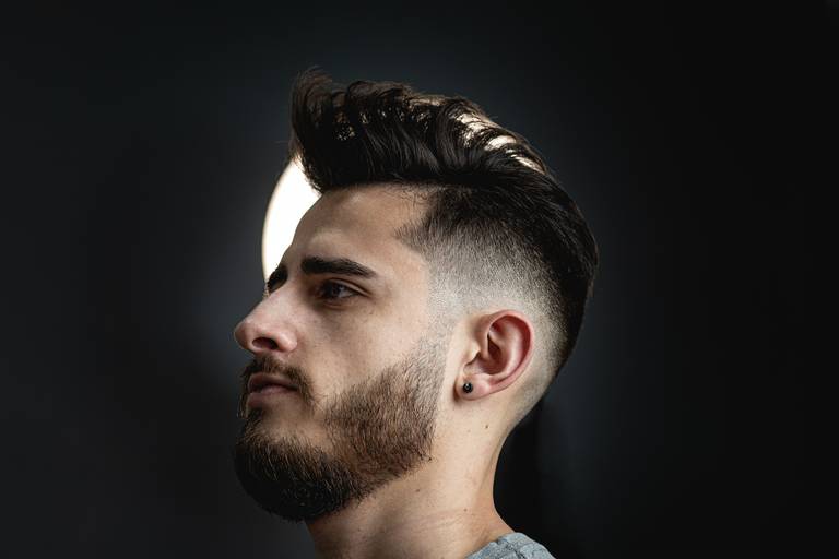 Fotografia comercial feita por Mario Nakase na Barbearia Senhor Navalha em Mogi das Cruzes - SP