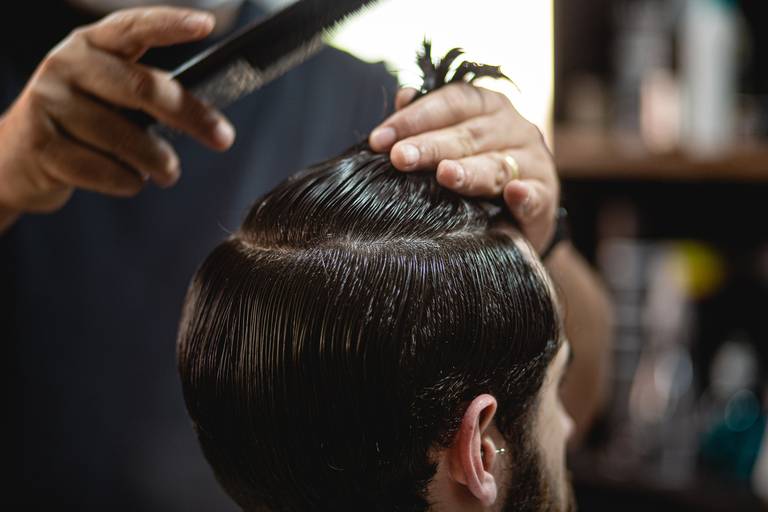 Fotografia comercial feita por Mario Nakase na Barbearia Senhor Navalha em Mogi das Cruzes - SP