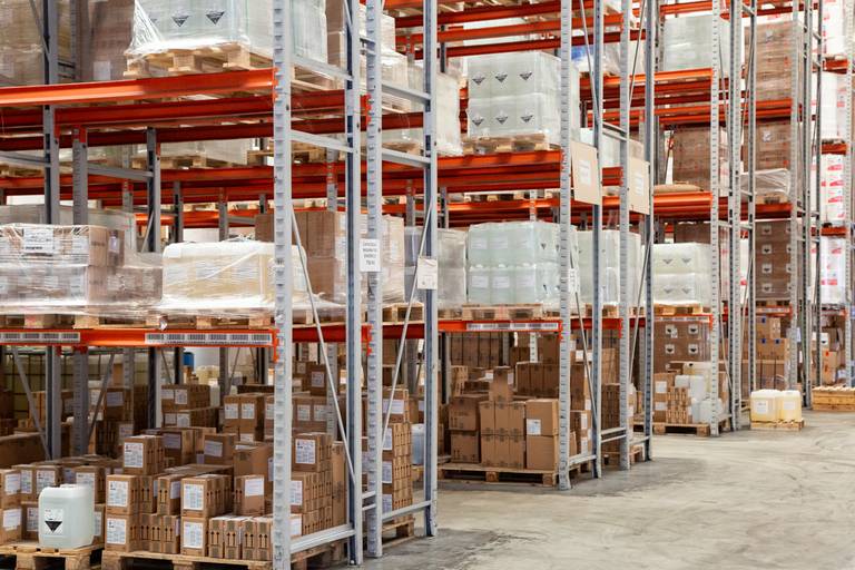 Fotografia Comercial, Empresarial feita por Mario Nakase na Suzanlog em parceria com Alan Matos e XPropaganda