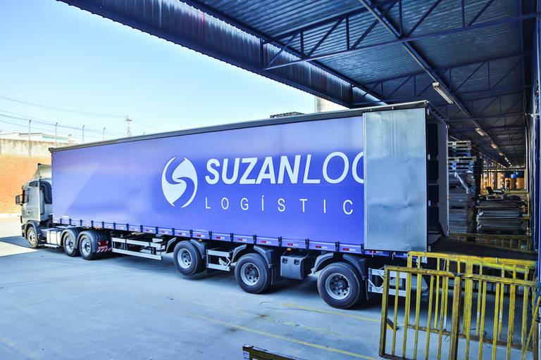 Fotografia Comercial, Empresarial feita por Mario Nakase na Suzanlog em parceria com Alan Matos e XPropaganda