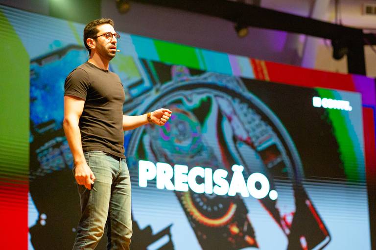 Palestra do Matheus com a empresa Conte fotografada por Mario Nakase