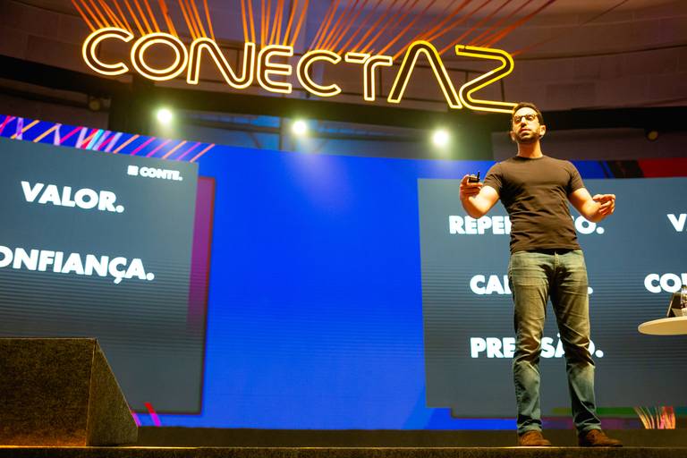 Palestra do Matheus com a empresa Conte fotografada por Mario Nakase