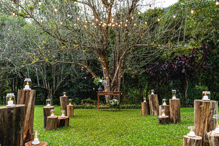 Espaços para Mini Wedding no Restaurante Senzala em Salesópolis SP. Fotos por Mario Nakase Fotografia