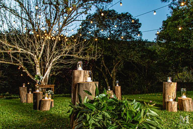 Espaços para Mini Wedding no Restaurante Senzala em Salesópolis SP. Fotos por Mario Nakase Fotografia