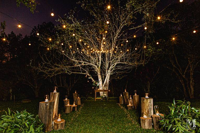 Espaços para Mini Wedding no Restaurante Senzala em Salesópolis SP. Fotos por Mario Nakase Fotografia