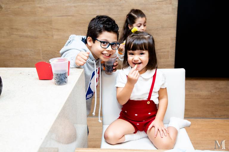 Aniversário da Helena fotografado por Mario Nakase Fotografia em São Paulo