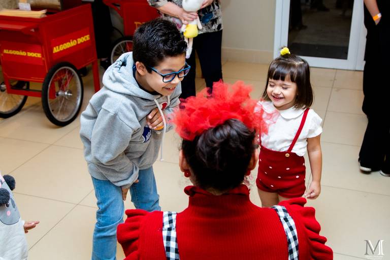 Aniversário da Helena fotografado por Mario Nakase Fotografia em São Paulo