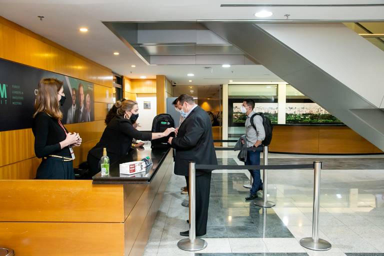 Fotografia de Evento Corporativo HDOM SUMMIT 2021 fotografada por Mario Nakase Fotografia em SP