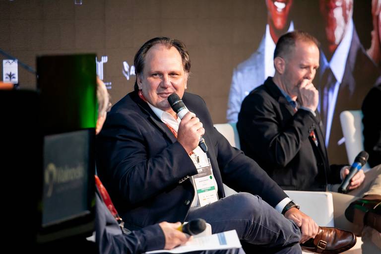 Fotografia de Evento Corporativo HDOM SUMMIT 2021 fotografada por Mario Nakase Fotografia em SP