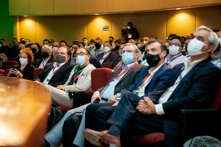 Fotografia de Evento Corporativo HDOM SUMMIT 2021 fotografada por Mario Nakase Fotografia em SP